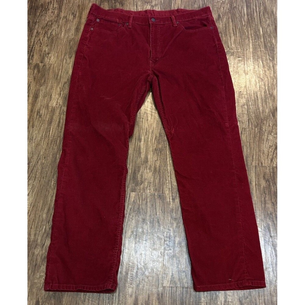 Levi’s 514 Men’s Red Corduroy Pants Size 40x32 Straight Fit Versatile  5-Pocket